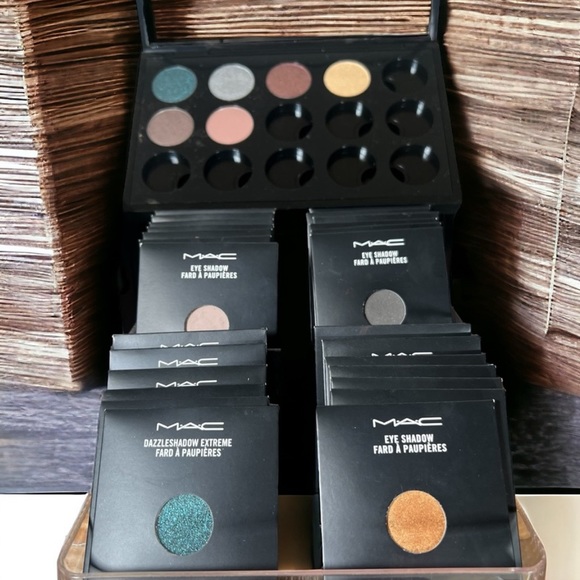 “Antiqued” Pro Palette Refill MAC - Picture 6 of 7